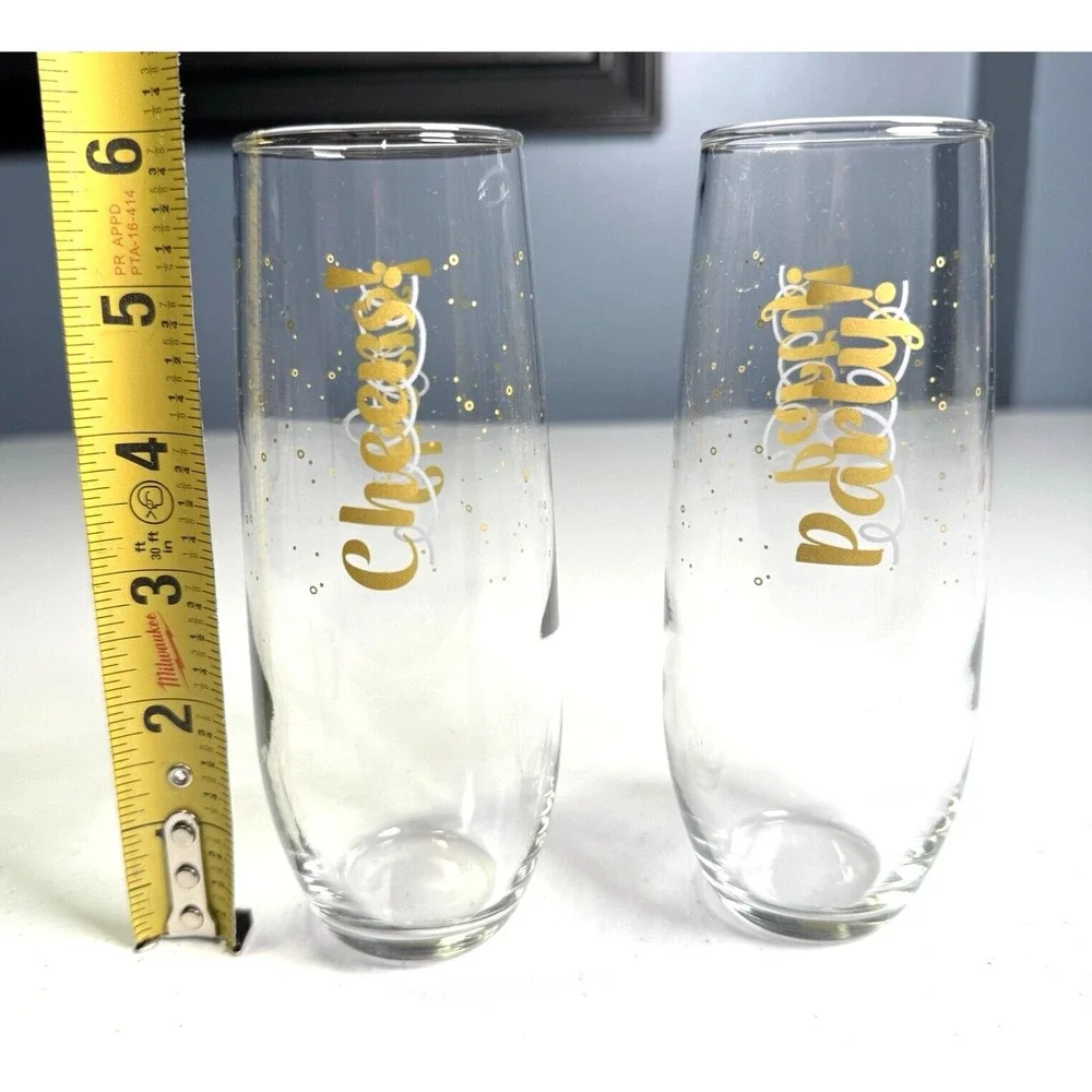 Set of 2 Champagne Glasses Stemless, 